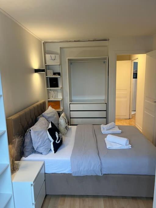 Appartement Paris Vue Tour Eiffel Trocadero Eksteriør billede