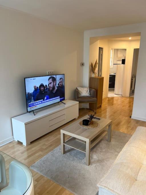 Appartement Paris Vue Tour Eiffel Trocadero Eksteriør billede